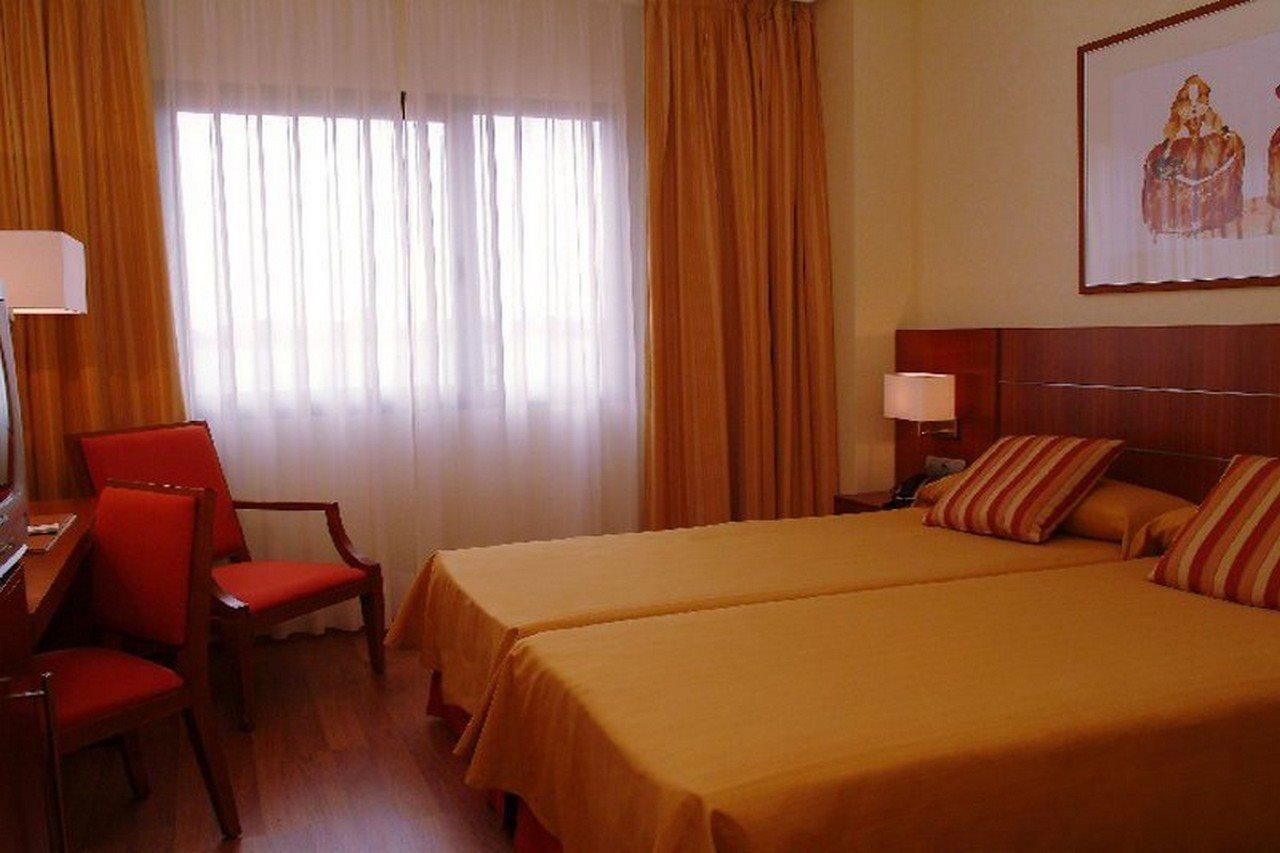 Checkin La Princesa Alcorcon Bagian luar foto